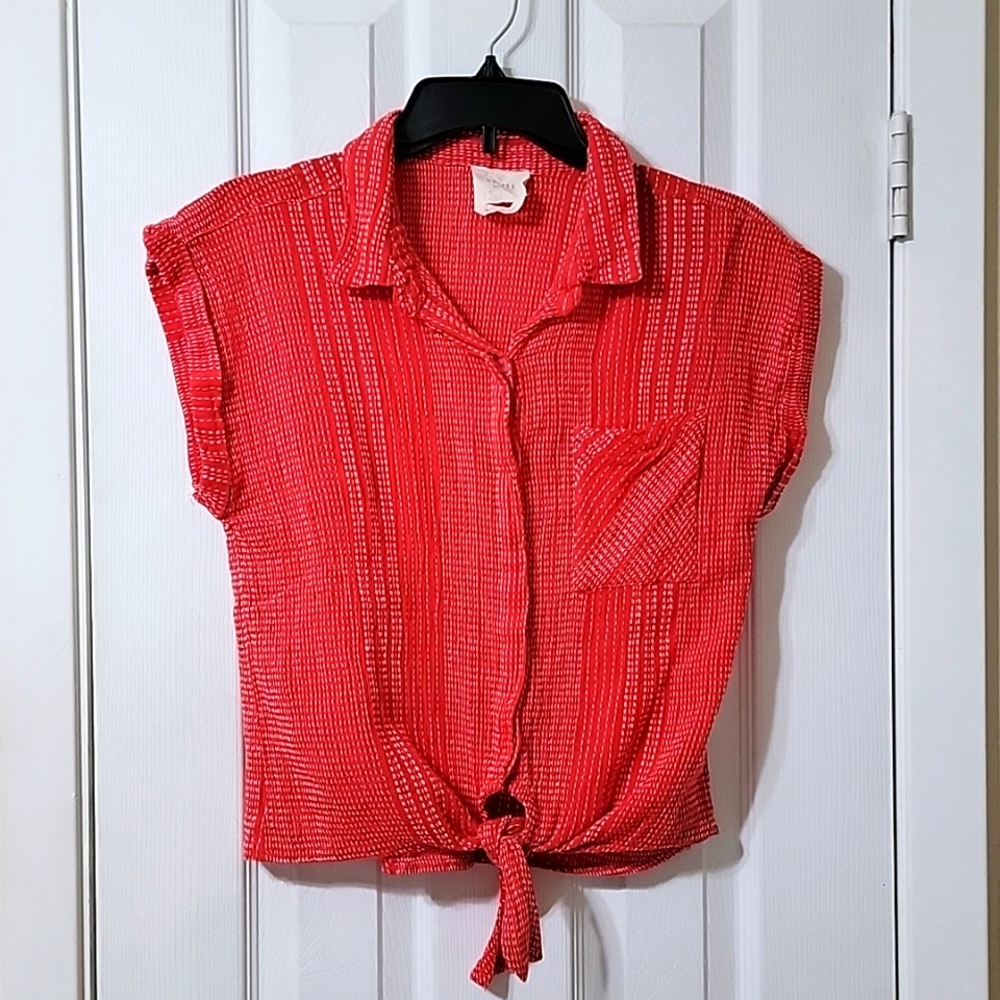 Harper Front Tie Button Shirt Size Medium